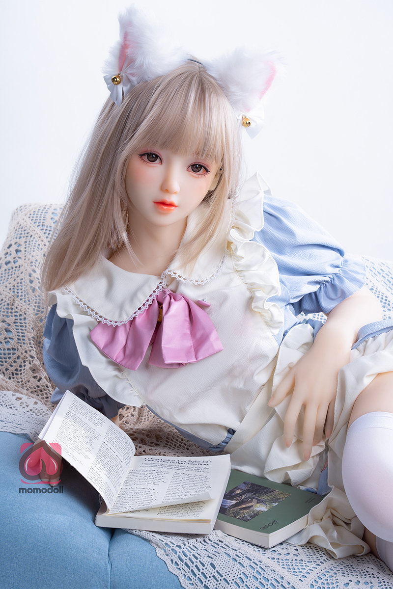 f328a5_d7c773948bba4753b4584b4f4d121221~mv2.jpg